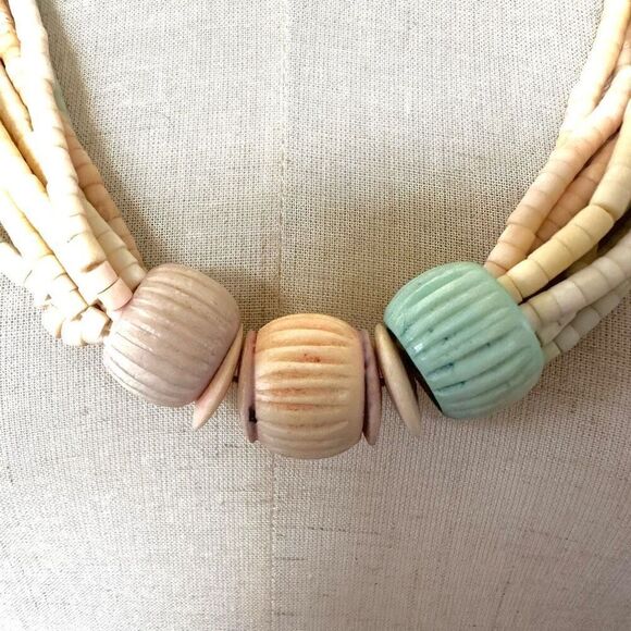 coconut shell multi strand necklace - Picture 3 of 7